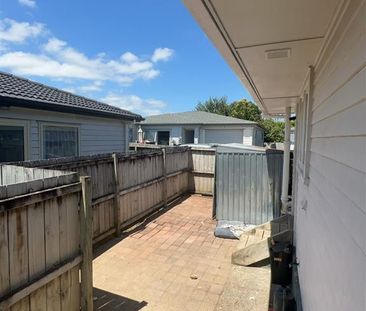 5 Bolton Place, Otara, Auckland - Photo 1