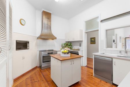 34 Buckland Ave Newtown - Photo 4