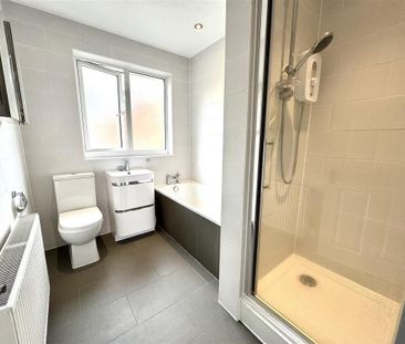 2 bedroom maisonette to rent - Photo 5