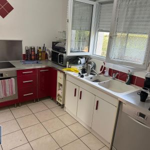 Location Maison 4 pièces 93m² CHARVIEU CHAVAGNEUX 38230 - Photo 2