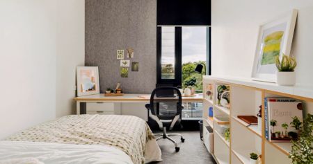 Single Bedroom – 5 Share Apartment - Photo 2