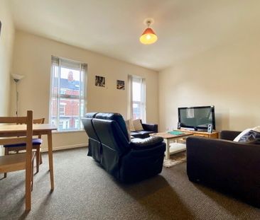 127 Agincourt Avenue, Belfast, BT7 1QD - Photo 2
