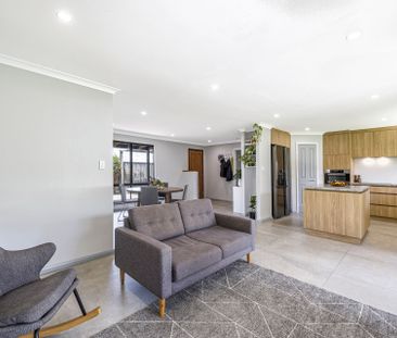 Stylish Coastal Living with Tranquil Natural Surrounds - Photo 4