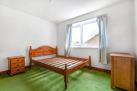 1 Bed Flat, Tulip Avenue, NG3 - Photo 2