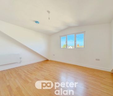 Broadway, Splott, Cardiff - Photo 4