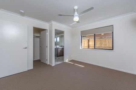 Modern Home in Quiet Location! - Photo 4