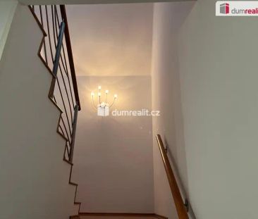 Pronájem bytu 2 + kk, 80 m - Fotografie 3