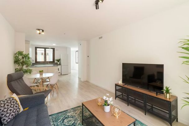 Carrer dels Salvador, Barcelona, Catalonia 08001 - Photo 1