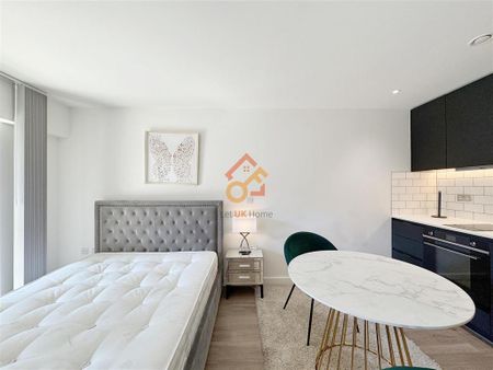 Studio to rent - Photo 5