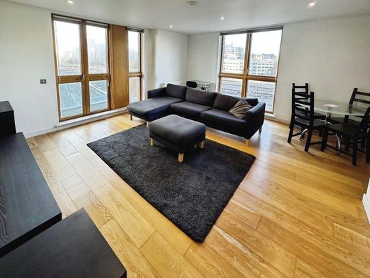2 bedroom flat to rent - Photo 1