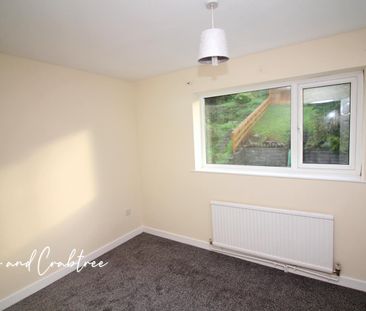 2 Bedroom House - End Terrace - Photo 1