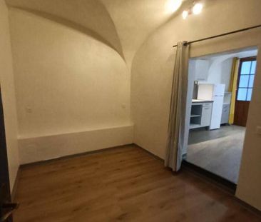 Location appartement chambre 2 pièces 29 m² à Mende (48000) - Photo 2