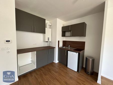 Location Appartement 2 pièces 47m² ST PIERRE DU PERRAY 91280 - Photo 3