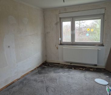 Schöne 2-Zimmer-Wohnung (gerade in der Herrichtung) zu vermieten - Photo 2