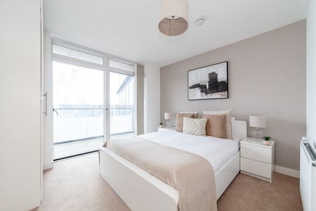 2 Bed Flat, Coneybear Point, SE10 - Photo 3