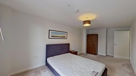 2 bedroom flat to rent - Photo 3