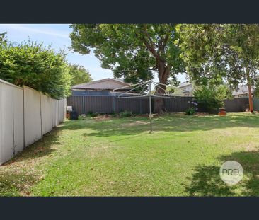 1/54 Waratah Street, Oatley, NSW 2223 - Photo 3