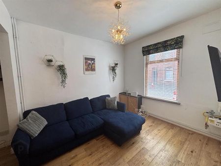 4 Artana Street, Ormeau Road, Belfast, BT7 2FF - Photo 3