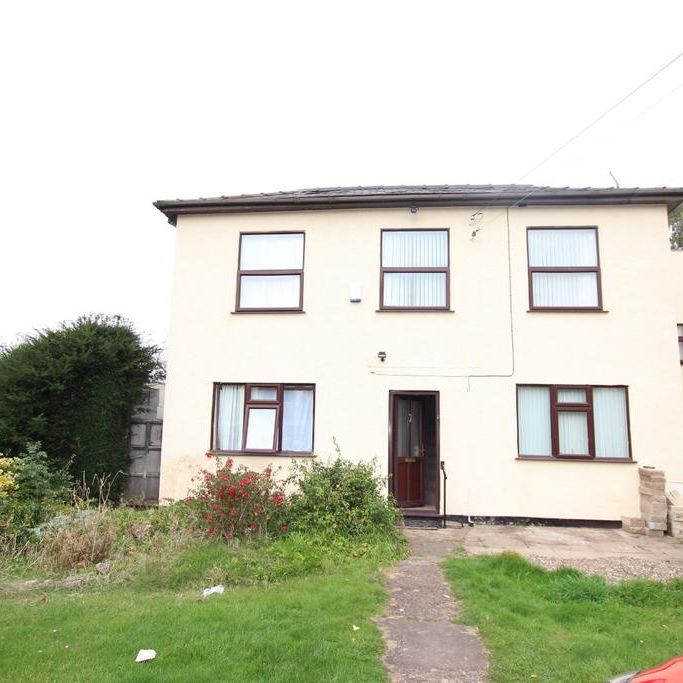 6 bedroom semi-detached house to rent - Photo 1