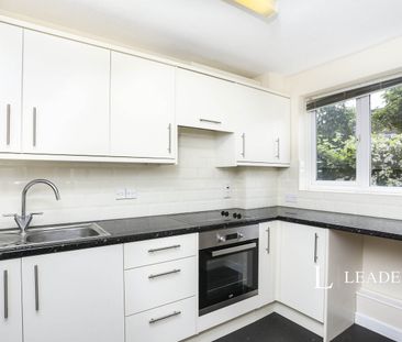 2 bedroom apartment to rent Stamford Drive, Bromley, BR2 - Photo 4