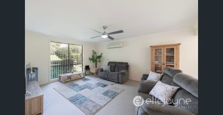 Luxury Home in Brightwaters - Photo 3