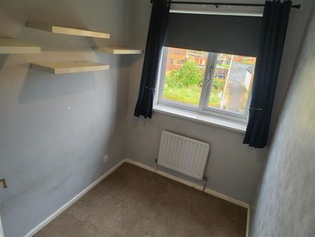 3 bedroom terraced house to rent - Photo 5