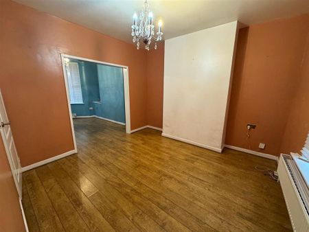 2 bedroom terraced house to rent - Photo 3