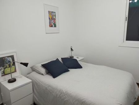 Carrer de lAlmirall Churruca, Barcelona, Catalonia 08003 - Photo 3