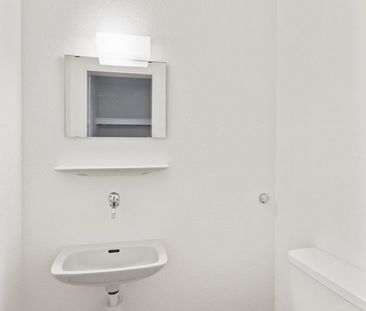 Familienfreundlich wohnen mit Sicht ins Grüne - Photo 1