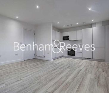 Habito, Hounslow, TW3 - Photo 1