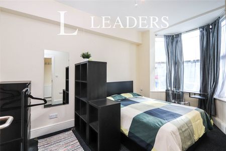 4 bedroom house to rent Charlotte Road, Sheffield, S1 - Photo 2