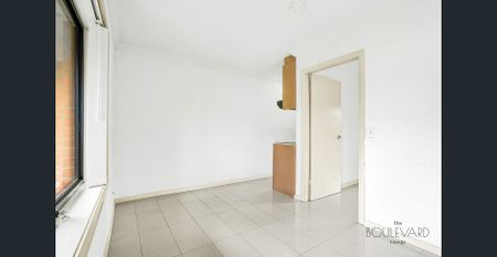 Charming One-Bedroom Home – Perfect for Comfortable Living! - Photo 2