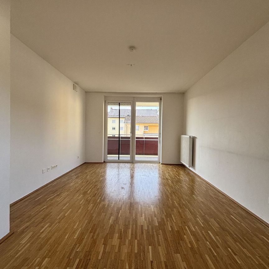 Sonnige - 3-Zimmer-Wohnung im Obergeschoss mit 21 m² großem Balkon - Foto 1