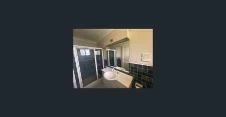 Furnished Four Bedroom Home Located in Hillvue - Photo 4