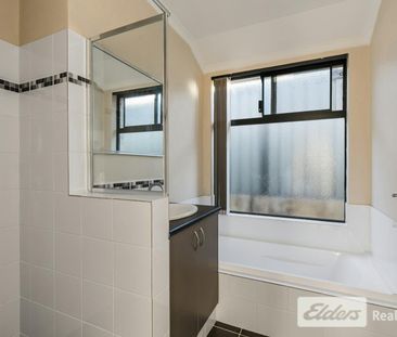 Large Family Home in great Location !! - Photo 4