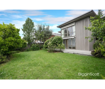 37 Townsend Street, Glen Waverley, Vic 3150 - Photo 1