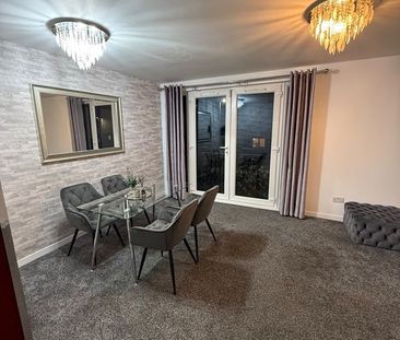 2 Bed Flat, Colonsay Close, EH5 - Photo 2