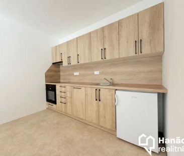 Pronájem, Byt 1+kk, 30 m - Fotografie 4