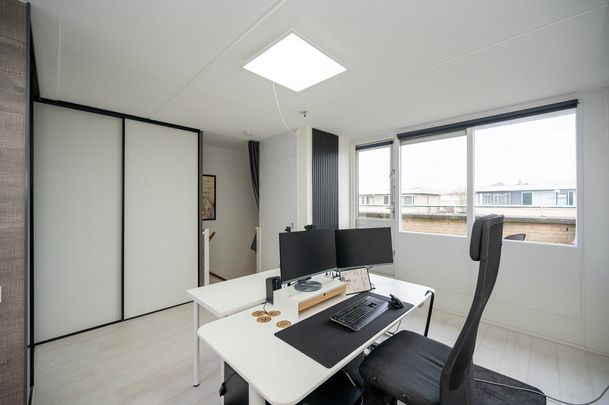 Te huur: Huis Bob Marleystraat in Almere - Photo 1