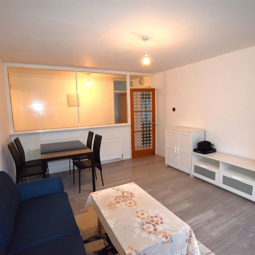 Hearsall Court, Tile Hill Lane, Coventry - Photo 1