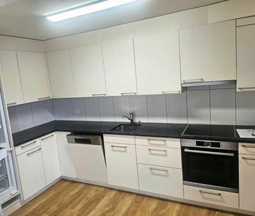 Helle 2.5 Zi. Wohnung zu vermieten - Photo 3