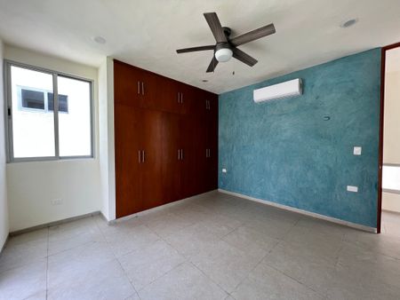 CASA EN RENTA CON PISCINA Y PANELES SOLARES EN LA REJOYADA - Photo 4