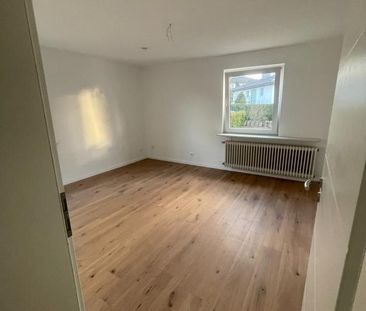 Helle 1 1/2-Zimmer-Wohnung – Erstbezug nach Sanierung - Photo 1