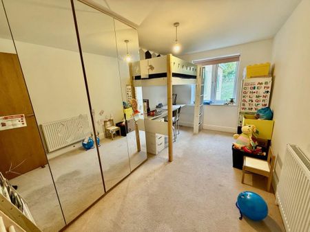 2 bedroom apartment to rent - Photo 3