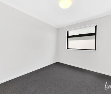 Brand New Three-Bedroom Townhouse in Mickleham - Photo 4