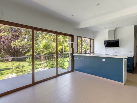 Excellent 6 Bedroom house / villa for rent in La Moraleja Urbanización, Madrid - Photo 5