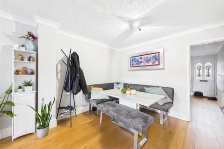 3 bedroom house to rent - Photo 3