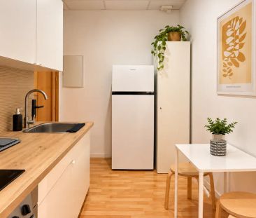 Room in a shared 2-bedroom apartment for rent in Centro-Sagrario. - Foto 3