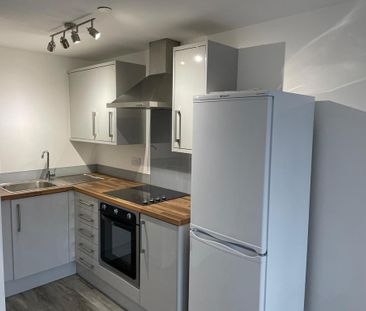 2 bedroom apartment to rent - Photo 4