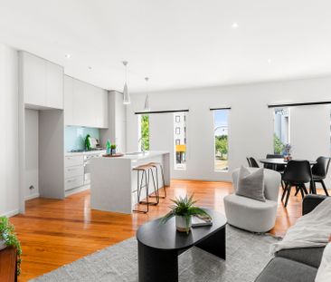 Please contact catie@sweeneyea.com.au for private inspections. - Photo 4